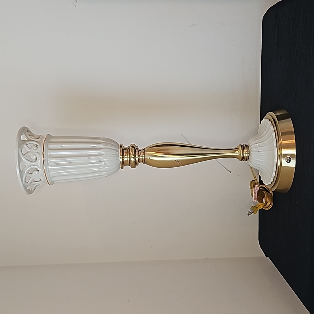 Lenox ceramic table lamp